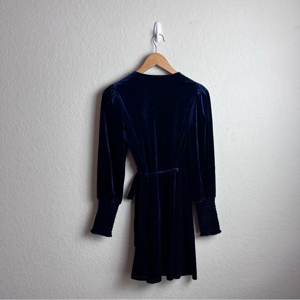 Francesca's Blue Rain Velvet Navy Erin Wrap Dress S Smocked Cuffs Mini NWT - Picture 10 of 12